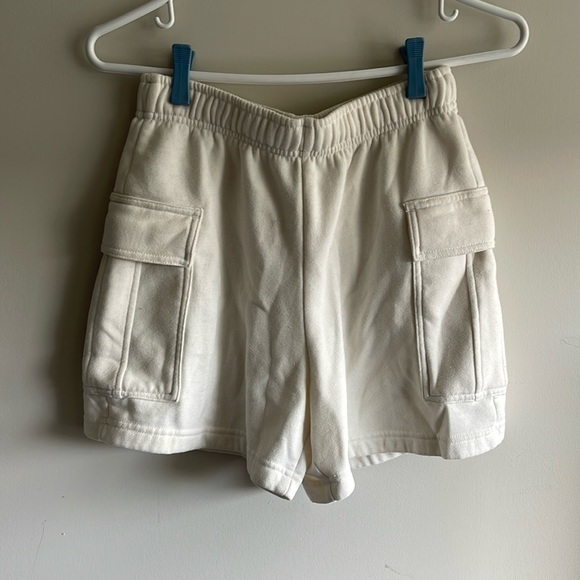 Bluenotes Pants - Bluenotes White Cargo Sweatshorts XS